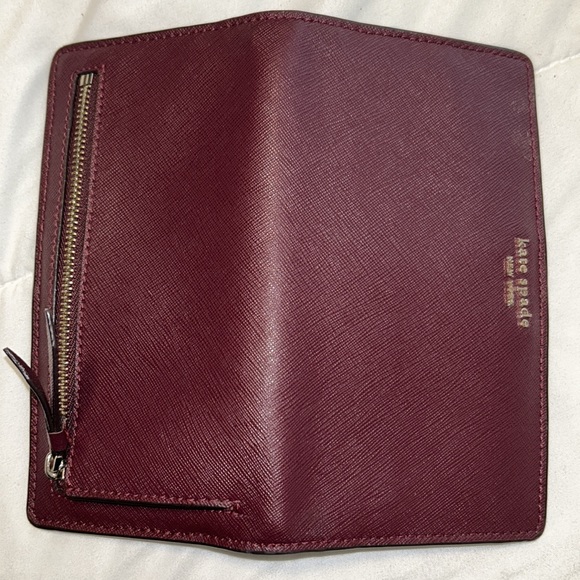 Kate spade burgundy wallet - Picture 3 of 3